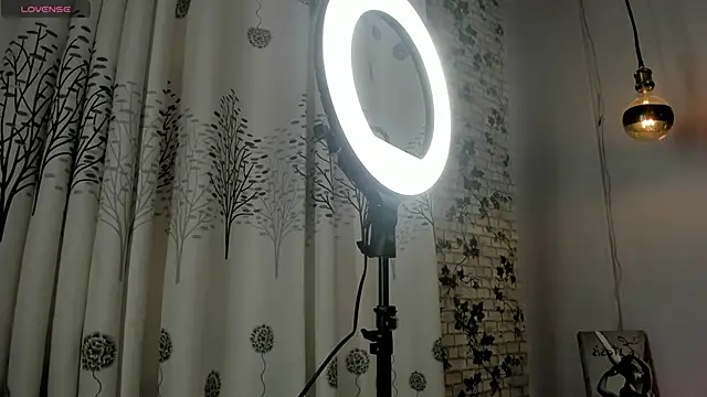 sharoncute1 online show from September 29, 9:52 pm