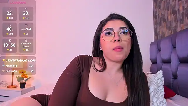 Snapshot of IsabellaAnngel chatting on January 31, 5:19 am IsabellaAnngel online show from January 31, 5:19 am