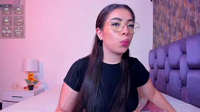 Snapshot of IsabellaAnngel chatting on February 28, 5:15 am IsabellaAnngel online show from February 28, 5:15 am