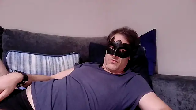 Snapshot of basquehotboy chatting on January 25, 11:22 pm basquehotboy online show from January 25, 11:22 pm