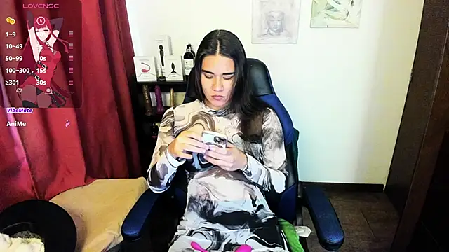 Snapshot of natasha777_v chatting on September 23, 9:51 pm natasha777 v online show from September 23, 9:51 pm