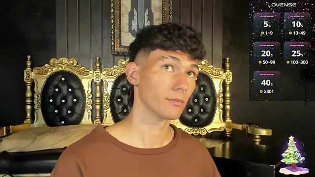 Snapshot of Alexx_tc chatting on December 26, 7:03 am Alexx tc online show from December 26, 7:03 am