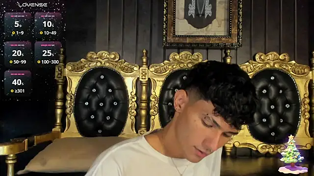 Snapshot of Alexx_tc chatting on December 29, 8:22 am Alexx tc online show from December 29, 8:22 am