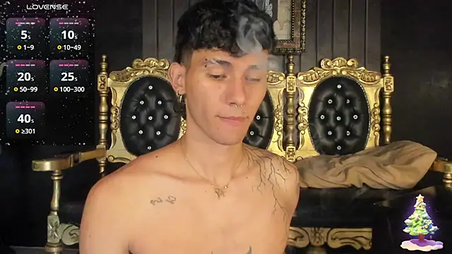 Snapshot of Alexx_tc chatting on December 31, 9:42 am Alexx tc online show from December 31, 9:42 am