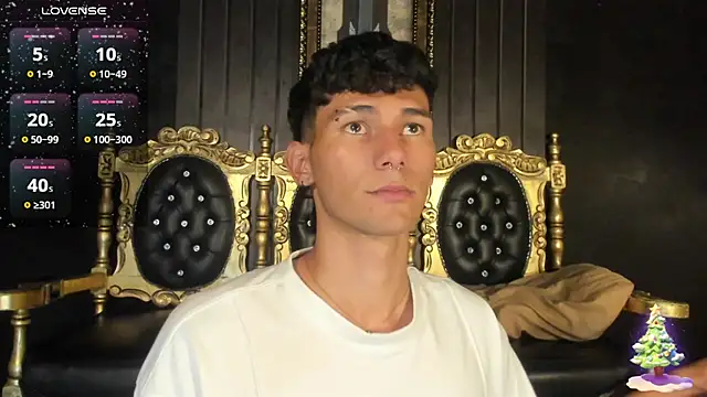 Snapshot of Alexx_tc chatting on December 31, 12:46 pm Alexx tc online show from December 31, 12:46 pm