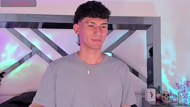 Snapshot of Alexx_tc chatting on January 26, 5:02 am Alexx tc online show from January 26, 5:02 am