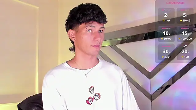 Snapshot of Alexx_tc chatting on February 4, 7:07 am Alexx tc online show from February 4, 7:07 am