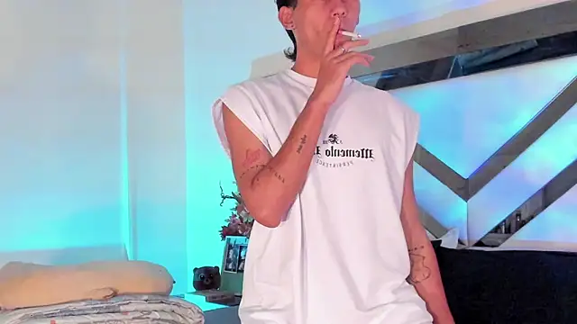 Snapshot of Alexx_tc chatting on February 9, 8:33 am Alexx tc online show from February 9, 8:33 am