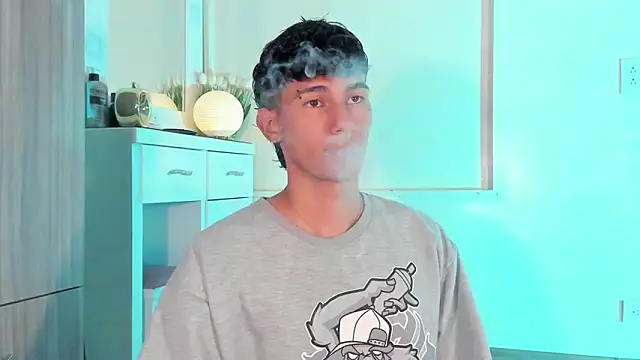 Snapshot of Alexx_tc chatting on March 13, 3:00 am Alexx tc online show from March 13, 3:00 am