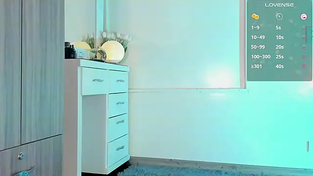 Snapshot of Alexx_tc chatting on March 13, 6:05 am Alexx tc online show from March 13, 6:05 am