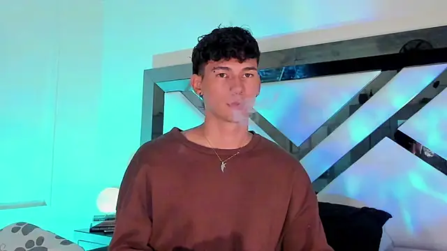 Snapshot of Alexx_tc chatting on March 15, 3:07 am Alexx tc online show from March 15, 3:07 am