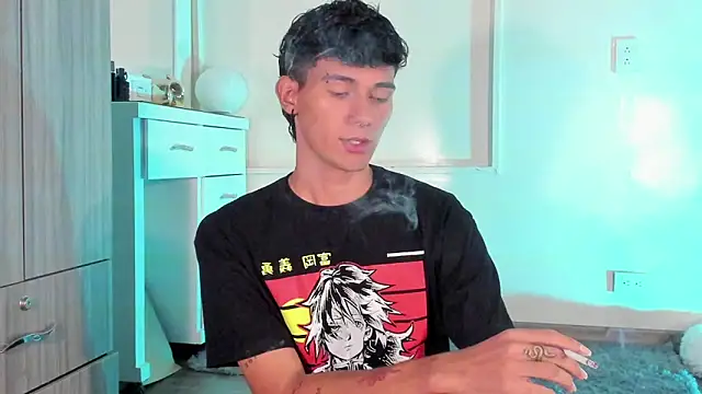 Snapshot of Alexx_tc chatting on March 20, 3:34 am Alexx tc online show from March 20, 3:34 am