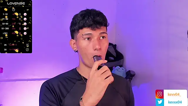 Snapshot of Alexx_tc chatting on September 11, 8:20 pm Alexx tc online show from September 11, 8:20 pm