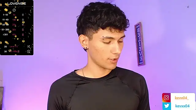 Snapshot of Alexx_tc chatting on September 22, 1:29 am Alexx tc online show from September 22, 1:29 am