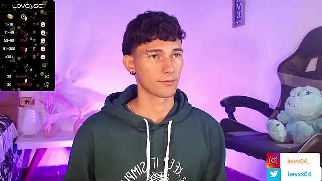 Snapshot of Alexx_tc chatting on October 4, 4:21 am Alexx tc online show from October 4, 4:21 am