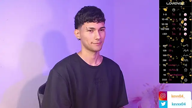 Snapshot of Alexx_tc chatting on October 24, 6:43 am Alexx tc online show from October 24, 6:43 am