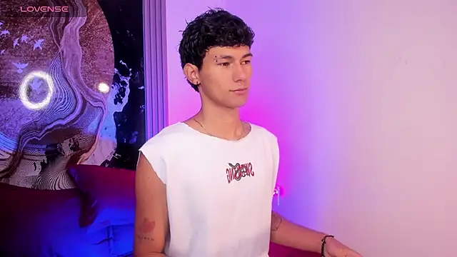 Snapshot of Alexx_tc chatting on December 2, 9:36 am Alexx tc online show from December 2, 9:36 am