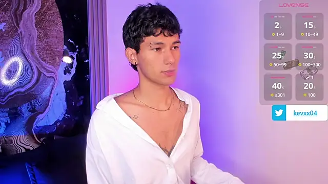 Snapshot of Alexx_tc chatting on December 3, 6:32 am Alexx tc online show from December 3, 6:32 am