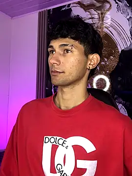 Snapshot of Alexx_tc chatting on December 16, 11:43 pm Alexx tc online show from December 16, 11:43 pm