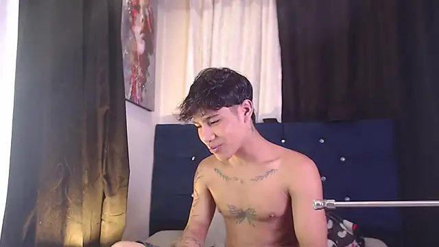 Sexys Boys Hot1 online show from February 9, 2:04 am