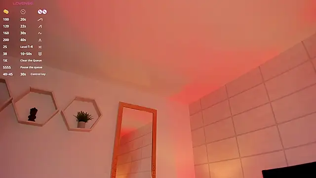 Christine Laam online show from November 25, 12:16 pm