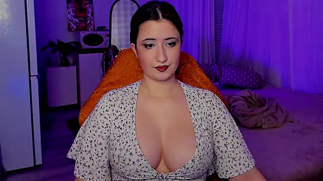 annallurings online show from November 13, 11:25 pm