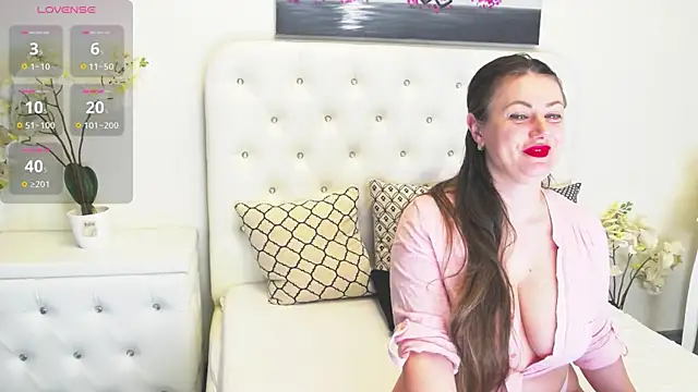 Ysabell01 online show from March 17, 5:34 am