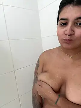 Snapshot of isa_ofc2024 chatting on February 21, 11:55 am isa ofc2024 online show from February 21, 11:55 am