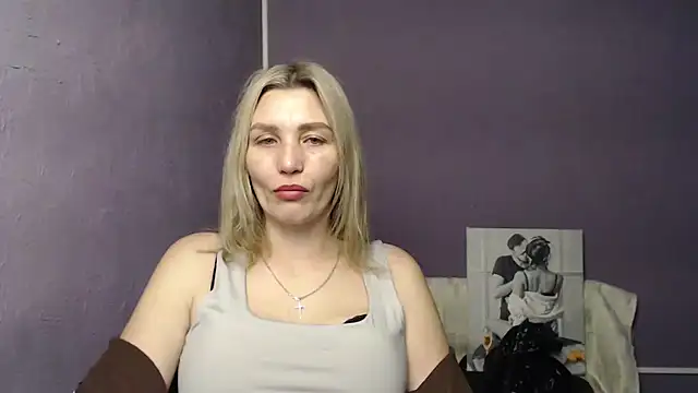 Snapshot of _sexy_lady chatting on December 22, 6:39 am  sexy lady online show from December 22, 6:39 am