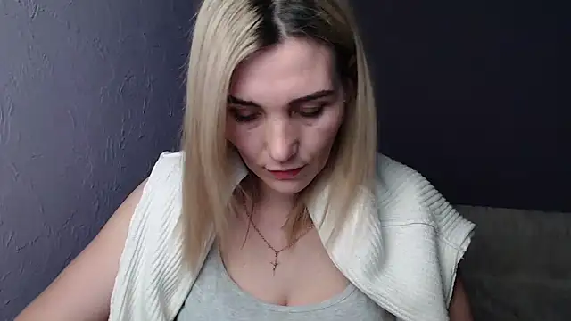 Snapshot of _sexy_lady chatting on February 17, 7:53 pm  sexy lady online show from February 17, 7:53 pm