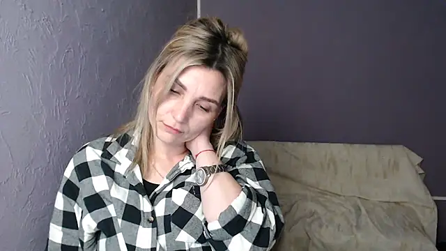 Snapshot of _sexy_lady chatting on February 21, 4:59 pm  sexy lady online show from February 21, 4:59 pm