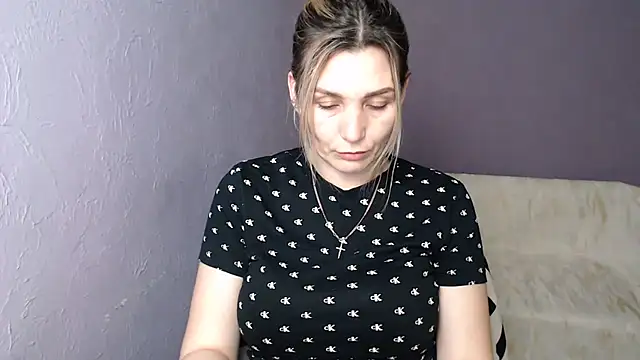 Snapshot of _sexy_lady chatting on February 27, 1:49 pm  sexy lady online show from February 27, 1:49 pm