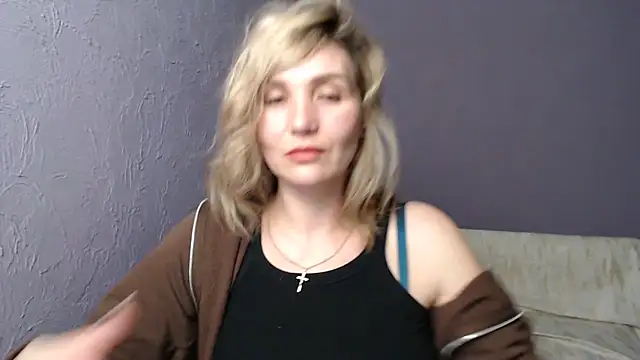 Snapshot of _sexy_lady chatting on March 20, 5:47 pm  sexy lady online show from March 20, 5:47 pm