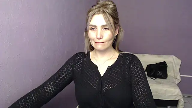 Snapshot of _sexy_lady chatting on October 21, 1:01 pm  sexy lady online show from October 21, 1:01 pm