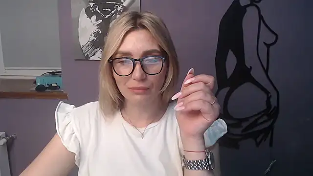  sexy lady online show from June 2, 1:02 pm