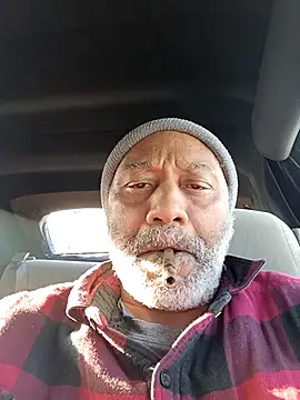 Snapshot of yasohw chatting on February 20, 10:59 pm yasohw online show from February 20, 10:59 pm