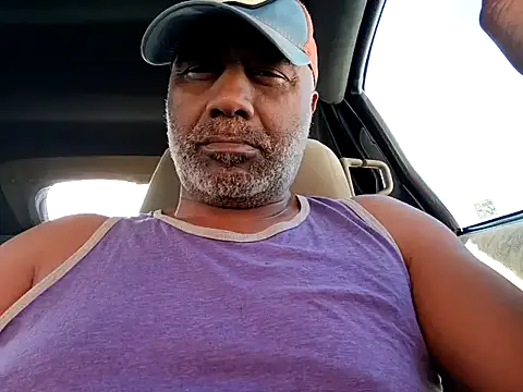 Snapshot of yasohw chatting on March 11, 2:18 pm yasohw online show from March 11, 2:18 pm