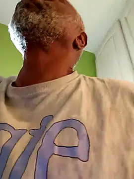 Snapshot of yasohw chatting on November 21, 2:38 pm yasohw online show from November 21, 2:38 pm