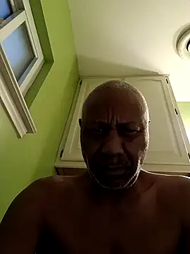 Snapshot of yasohw chatting on November 30, 1:04 pm yasohw online show from November 30, 1:04 pm