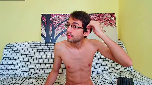 Snapshot of HungEddy chatting on September 12, 6:02 am HungEddy online show from September 12, 6:02 am