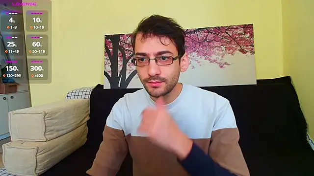 Snapshot of HungEddy chatting on November 26, 10:27 am HungEddy online show from November 26, 10:27 am