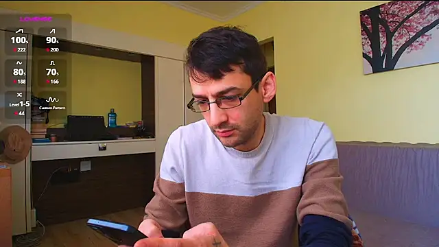 Snapshot of HungEddy chatting on February 23, 8:55 am HungEddy online show from February 23, 8:55 am