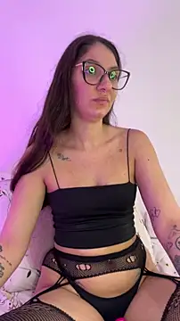 DianaSartori online show from April 9, 1:05 pm