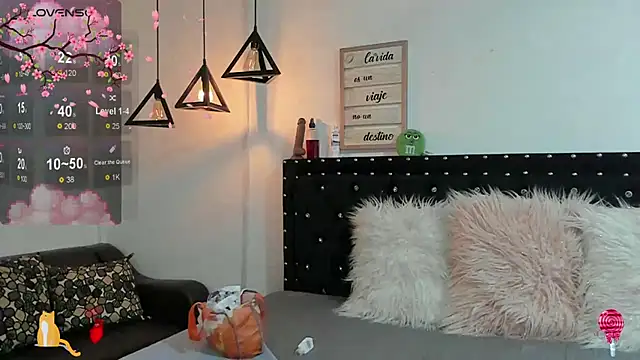 Snapshot of meow_mota chatting on February 18, 8:03 pm meow mota online show from February 18, 8:03 pm