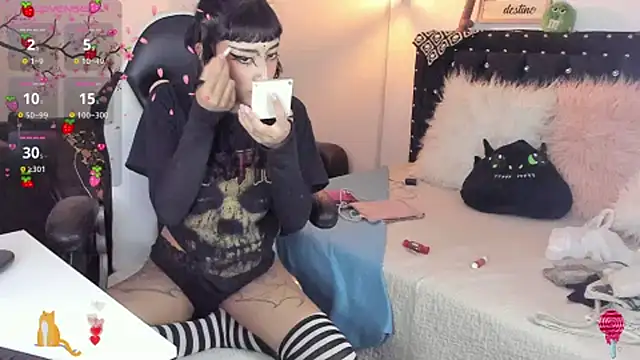 Snapshot of meow_mota chatting on March 13, 8:11 pm meow mota online show from March 13, 8:11 pm