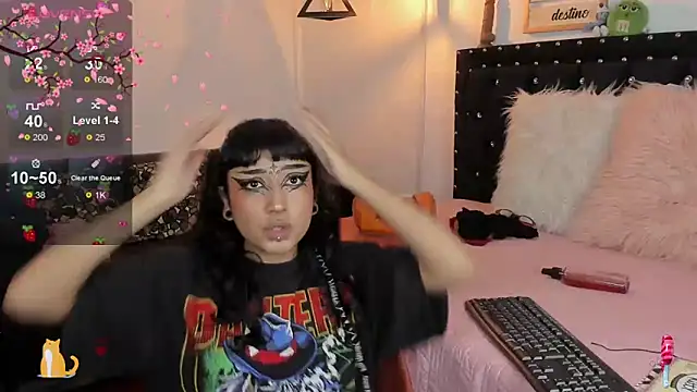 Snapshot of meow_mota chatting on March 19, 8:11 pm meow mota online show from March 19, 8:11 pm