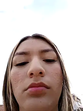 GIRL DONCELLA online show from January 10, 9:31 pm