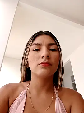 GIRL DONCELLA online show from March 18, 9:32 pm