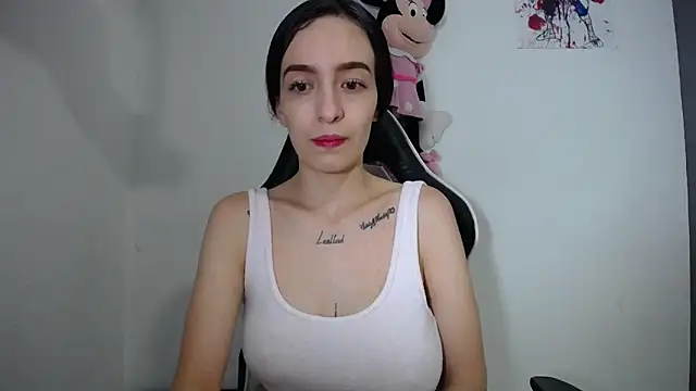 Snapshot of bulma_milk chatting on October 1, 4:51 am bulma milk online show from October 1, 4:51 am