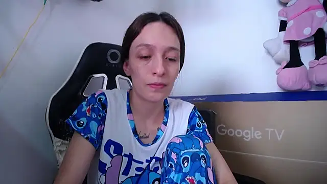 Snapshot of bulma_milk chatting on February 4, 9:09 pm bulma milk online show from February 4, 9:09 pm